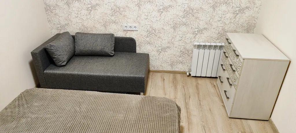 Коттедж Часть дома со своим двором и беседкой — Геленджик