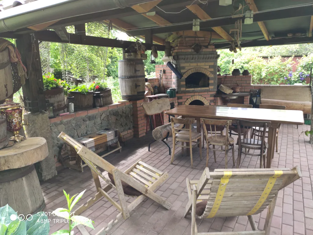 Небольшая дружелюбная студия с патио