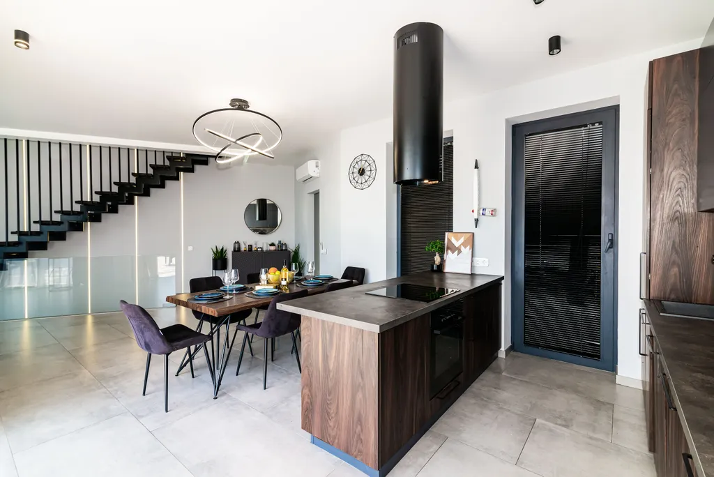 Вилла Cтар с бассейном, сауной и панорамой моря