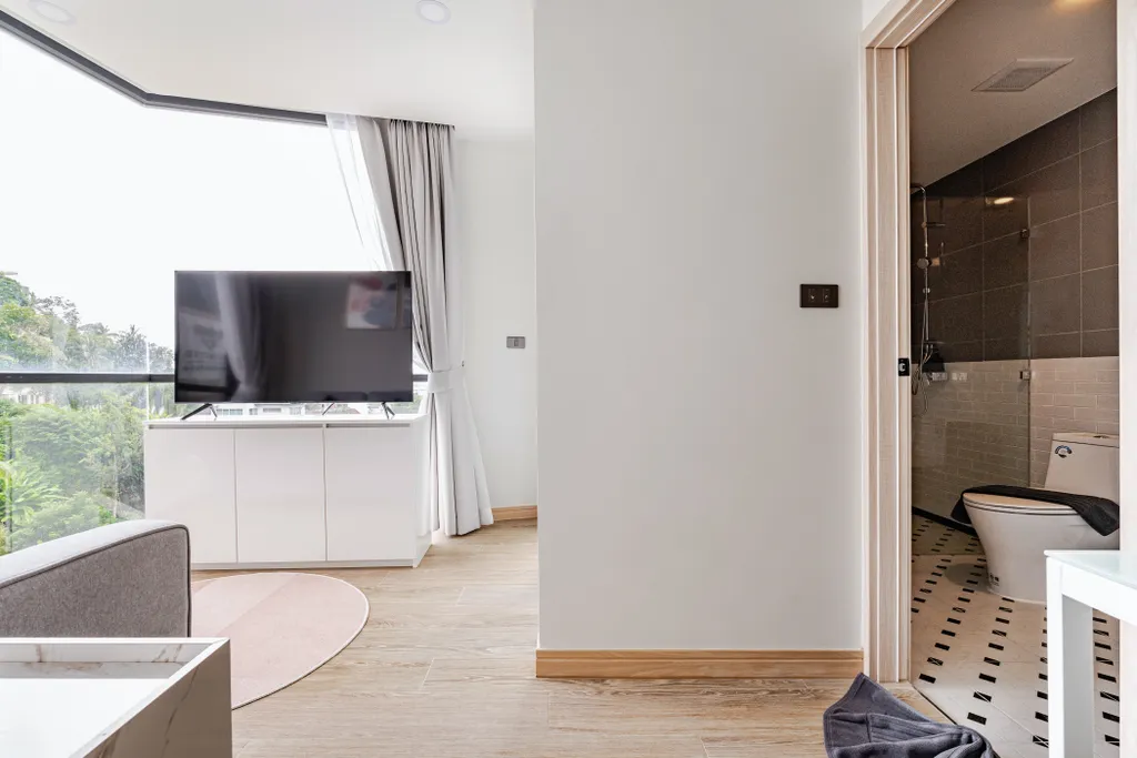 Новые апартаменты с видом на море у пляжа Карон