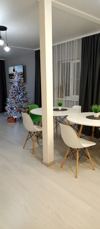 Коттедж на берегу