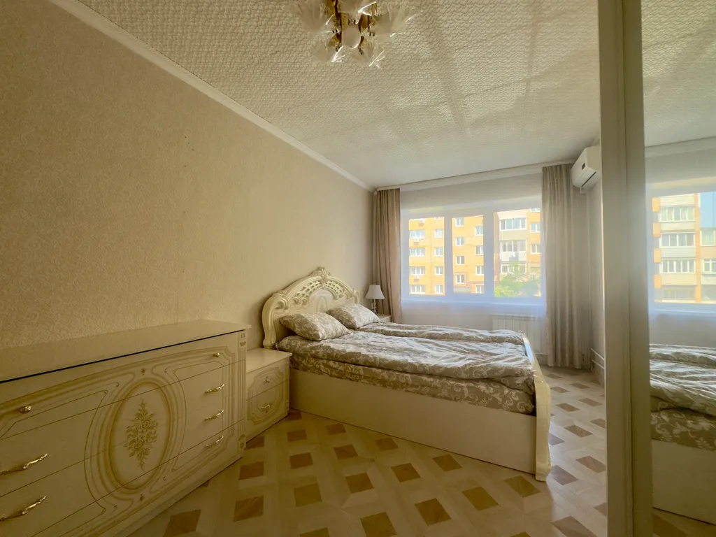 Светлая, просторная квартира