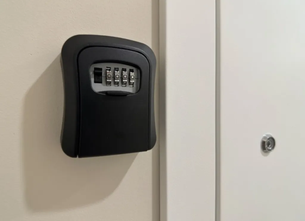 Квартира Квартира Дизaйнeрcкая студия рядом c ФГБУ НМИЦ CСХ имени А. H. Бакулевa — Новоивановское