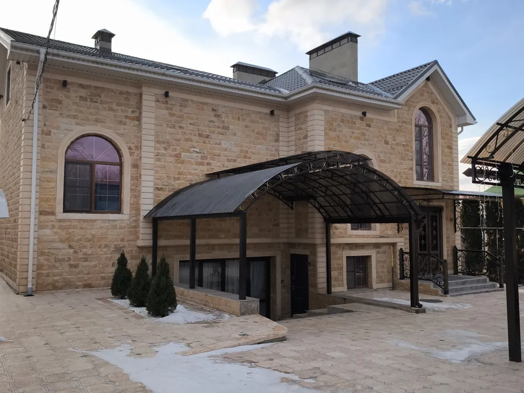 Коттедж Новый дом с видом на горы — аренда посуточно в Кисловодск