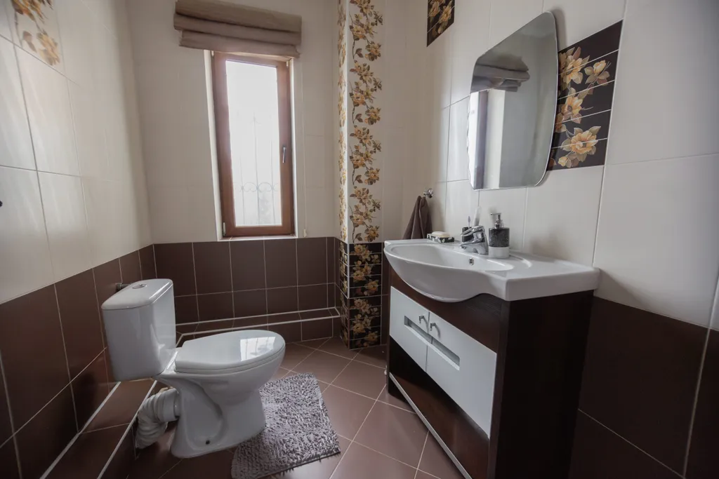 Уютный коттедж на берегу озера