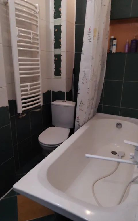 Квартира Уютная квартира в немецком доме в центре города и старинное пианино — Калининград