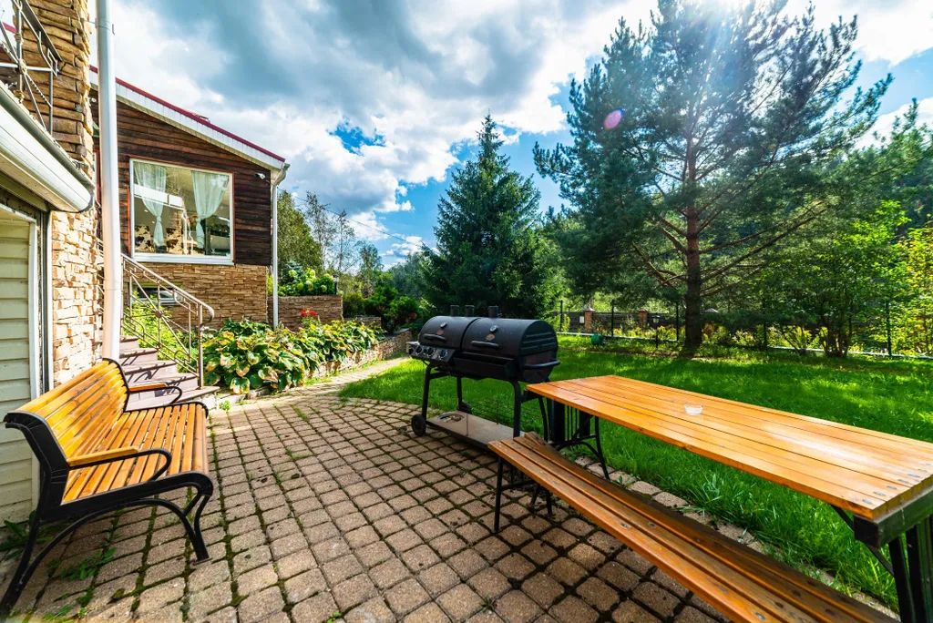 Дом в Красногорске с бассейном и сауной