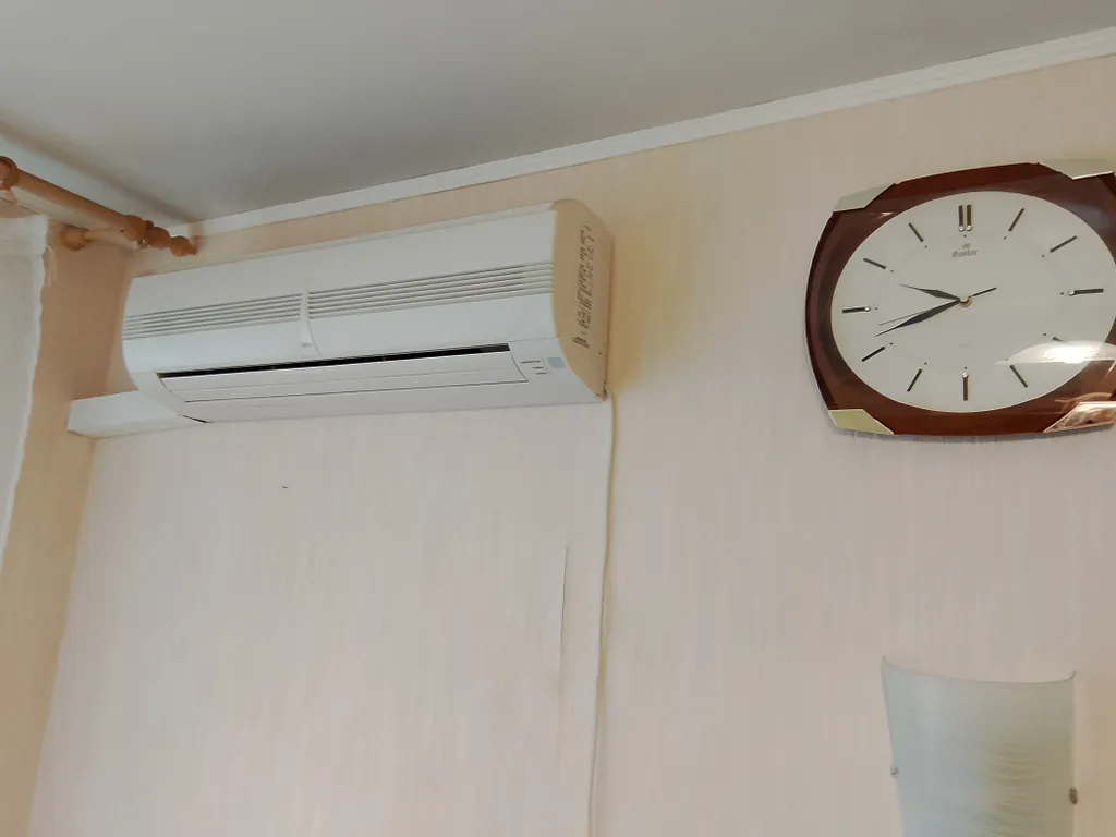 Удобная квартира в Центре, кухня 11 метров и большая открытая лоджия.