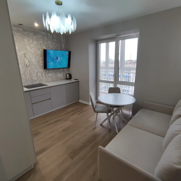 Квартира в новом ЖК, центр города