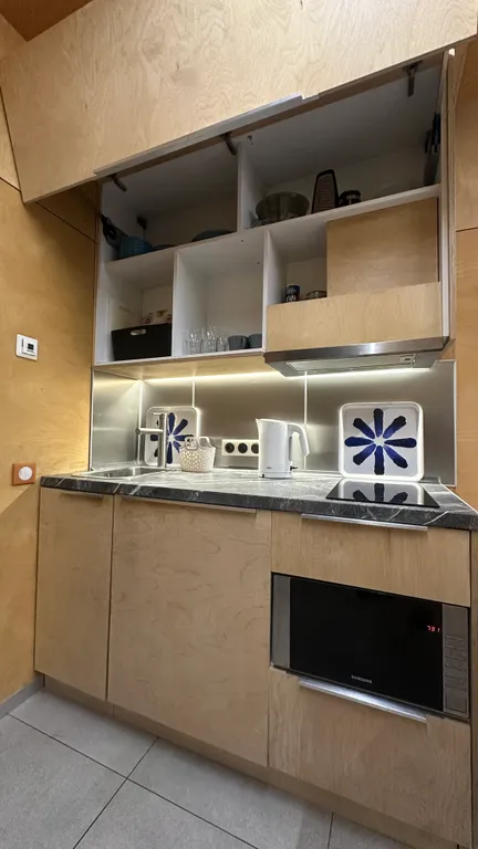 Уютная комфортная студия у горы Кошка, 7 минут пешком до моря