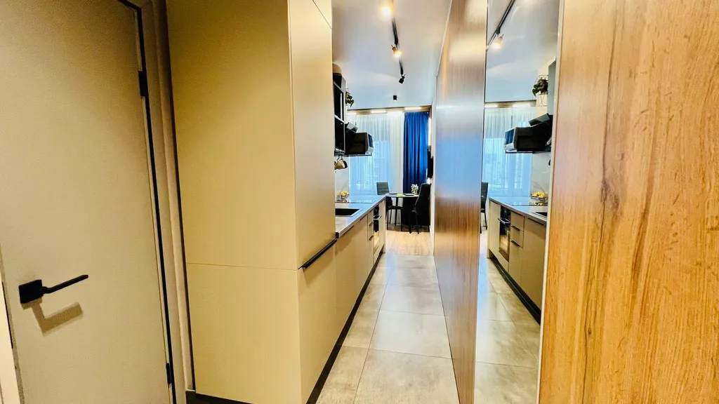 Стильная дизайнерская квартира в центре города