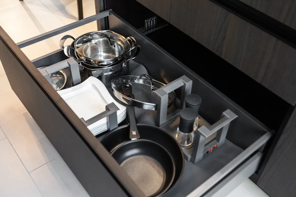 Квартира на первой береговой линии с видом на море в стиле лофт