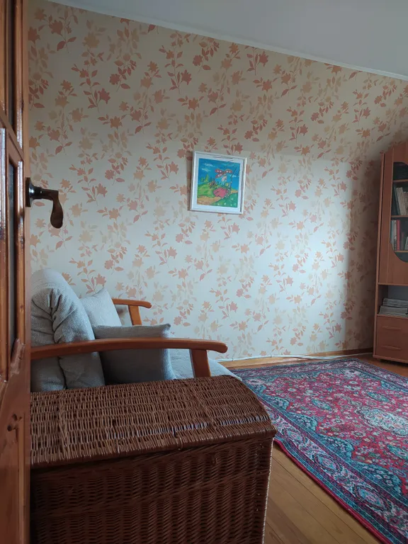 Уютный дом с камином у самого моря