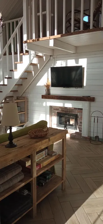 Дом с сауной на берегу реки