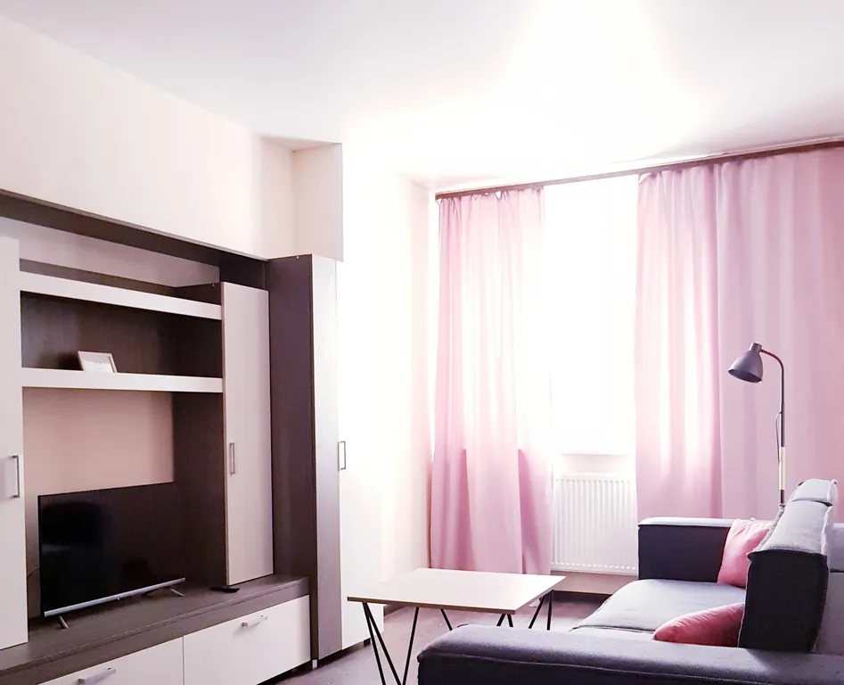 Квартира ЖК Семейный в географическом центре города — аренда посуточно в Самара