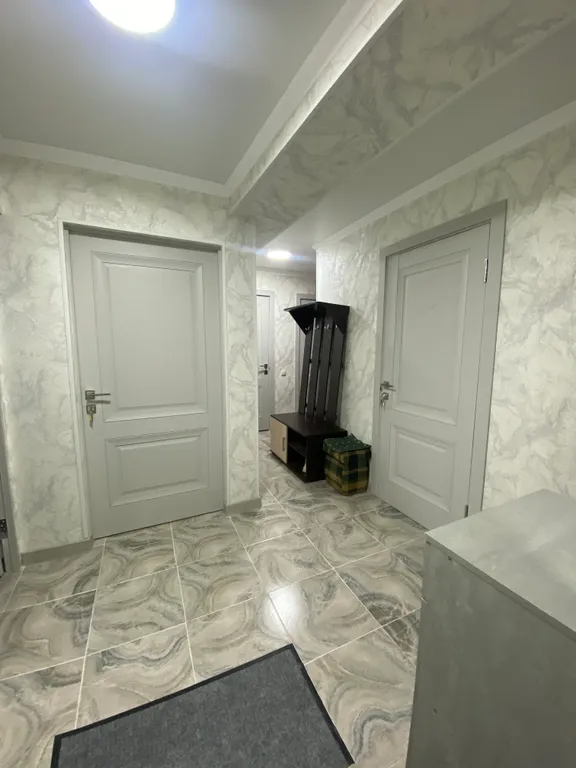 Светлая комната в гостевой квартире