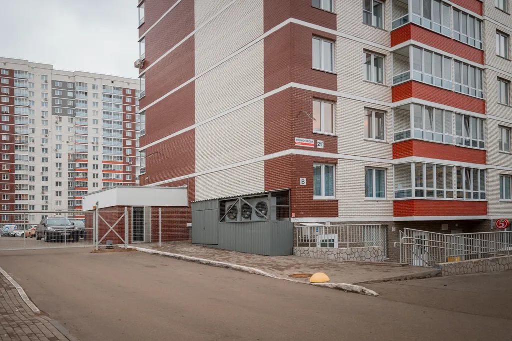 Двухкомнатная квартира на Холмогорова