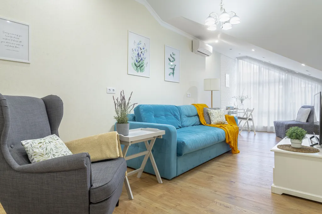 Квартира КВАРТИРА "ЛАЗУРЬ" с балконом и видом на море — Геленджик