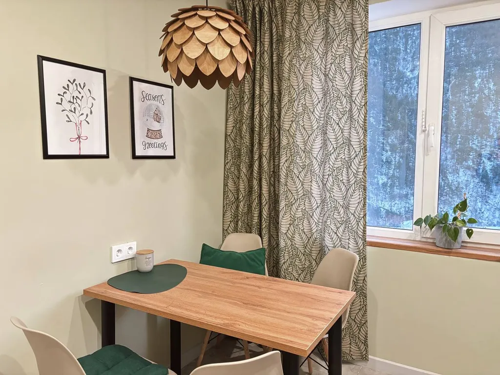 Двухкомнатная с балконом