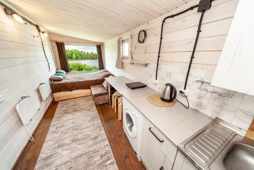 Домик на двоих с панорамным окном №4