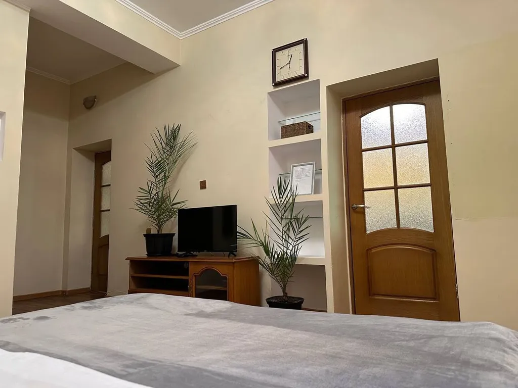 Квартира в 5 минутмх до метро