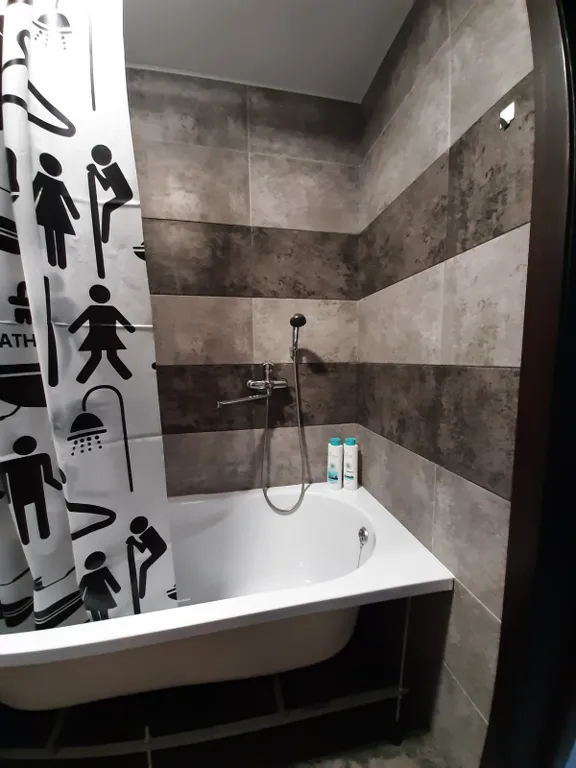 Квартира-студия в Хойниках с евроремонтом для 1-5 человек