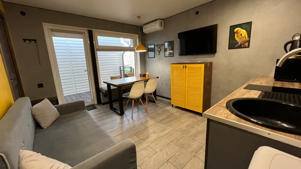 Под солнцем