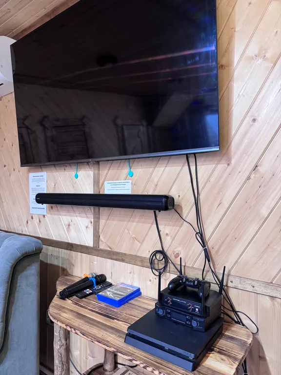 Большой дом с верандой