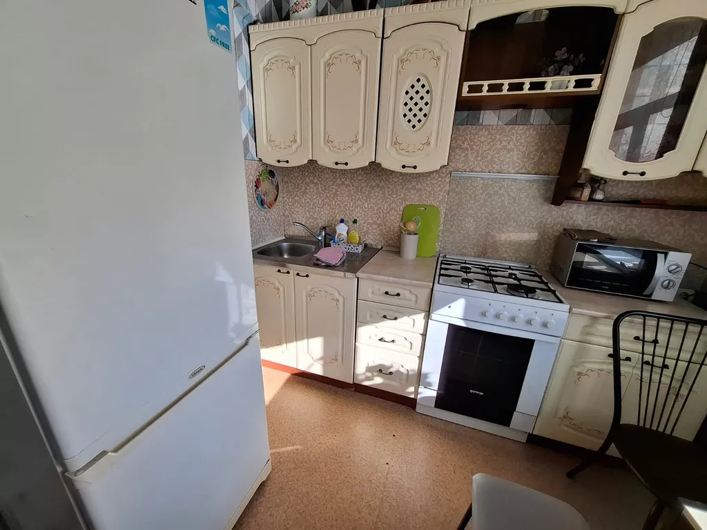 Квартира Две раздельные комнаты и балкон — Омск