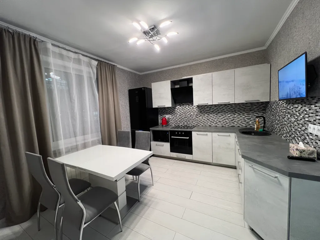 Двухкомнатная квартира рядом с парком Гагарина ЖК бизнес-класса — аренда посуточно в Южно-Сахалинск