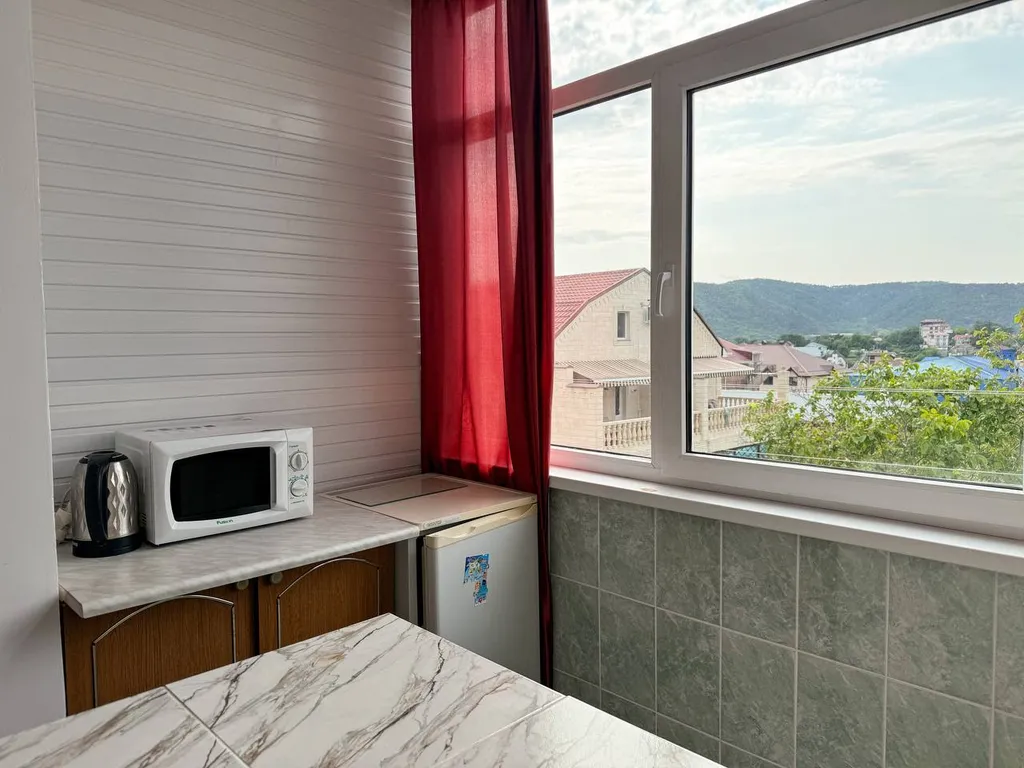 Четырёхместный номер с видом на город