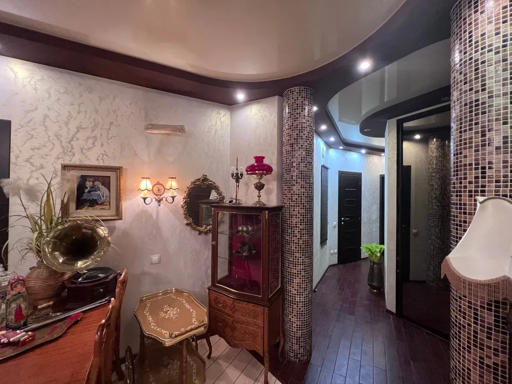 Квартира Просторная квартира с дизайнерским ремонтом — Санкт-Петербург