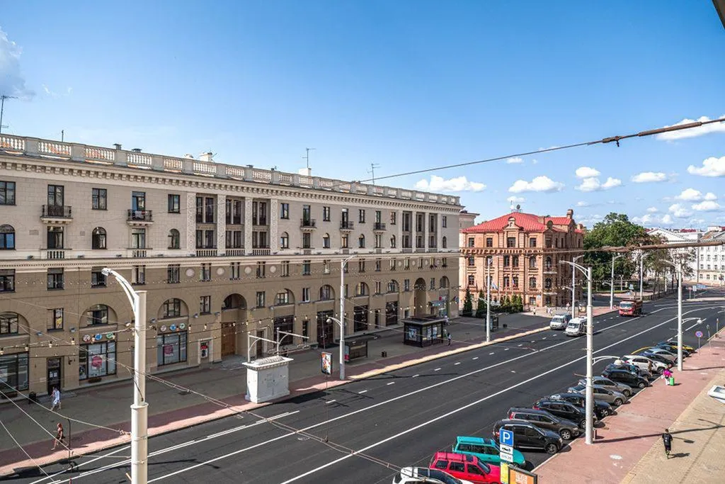 Квартира Двухкомнатный апартамент с видом на «Ворота Минска» — Минск