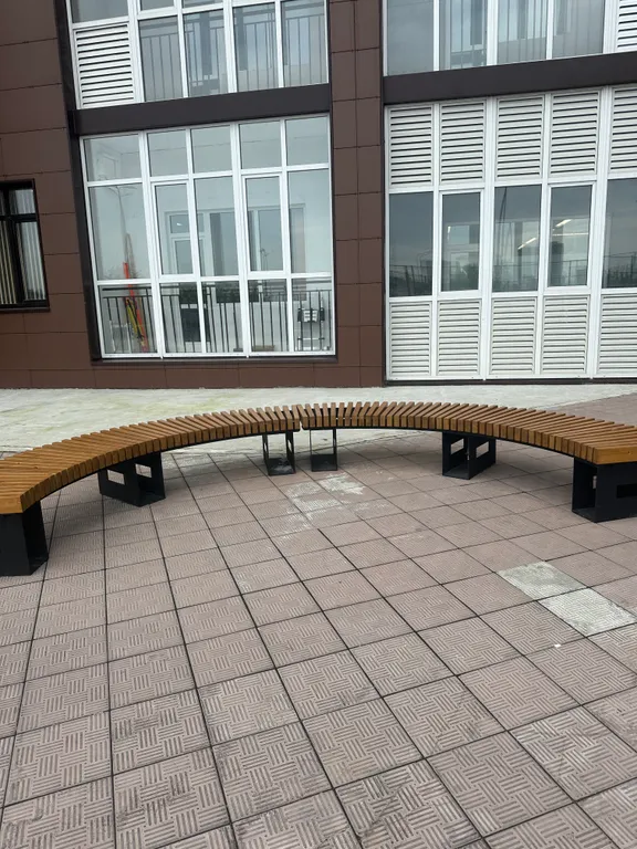 Современная однокомнатная квартира с видом на море