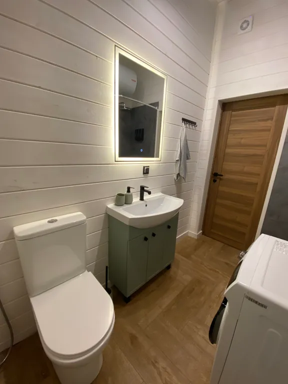 Дом с Сибирским чаном в лесной сказке