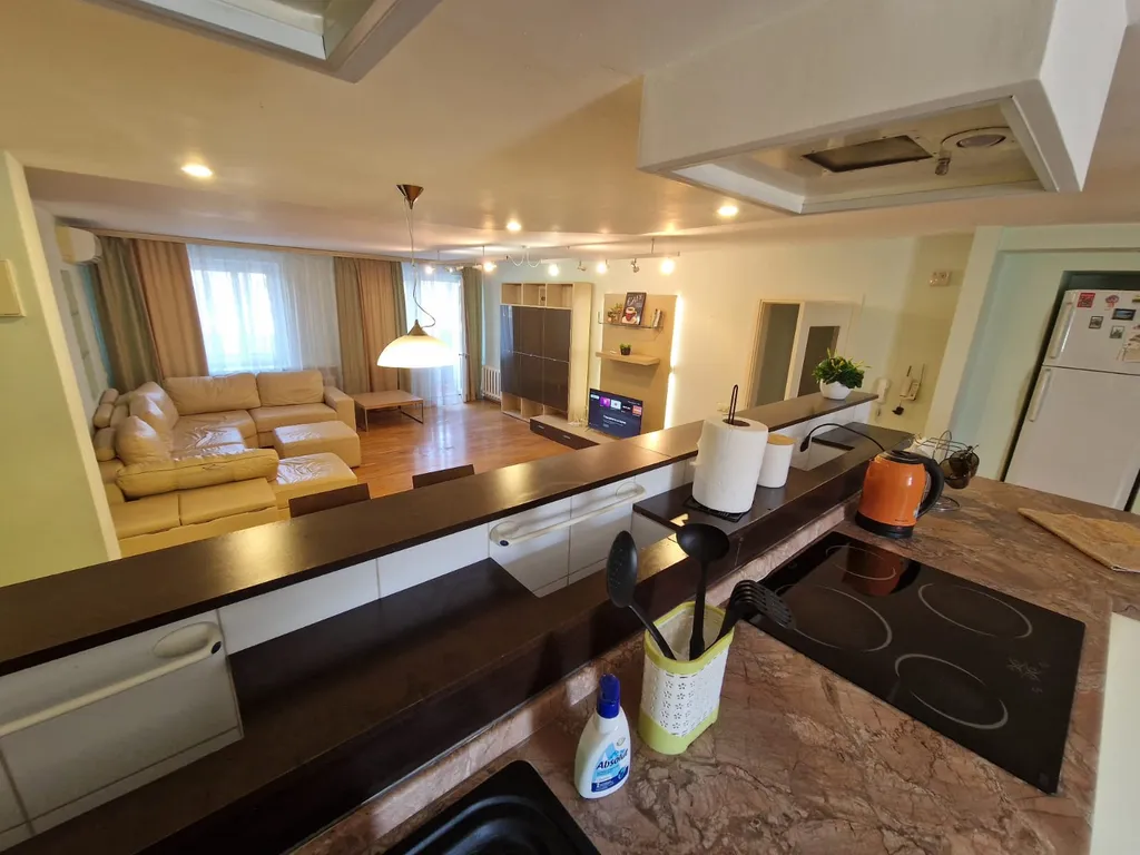 3-комнатная Квартира