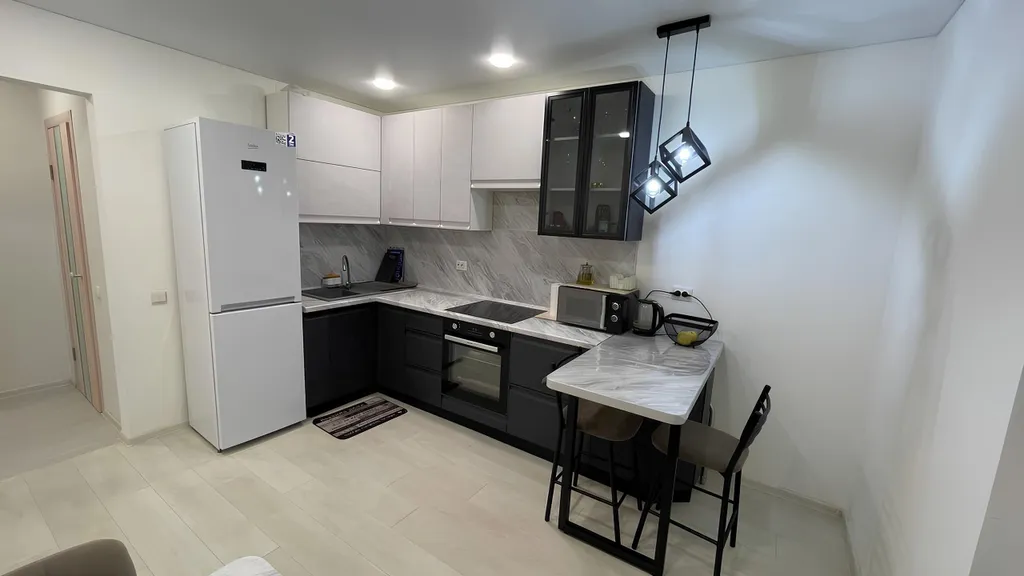 Двухкомнатная светлая и чистая квартира