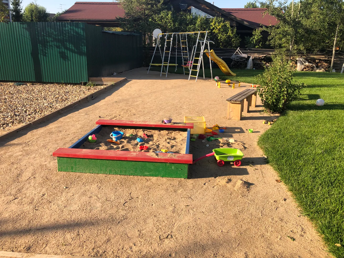 Детская площадка 