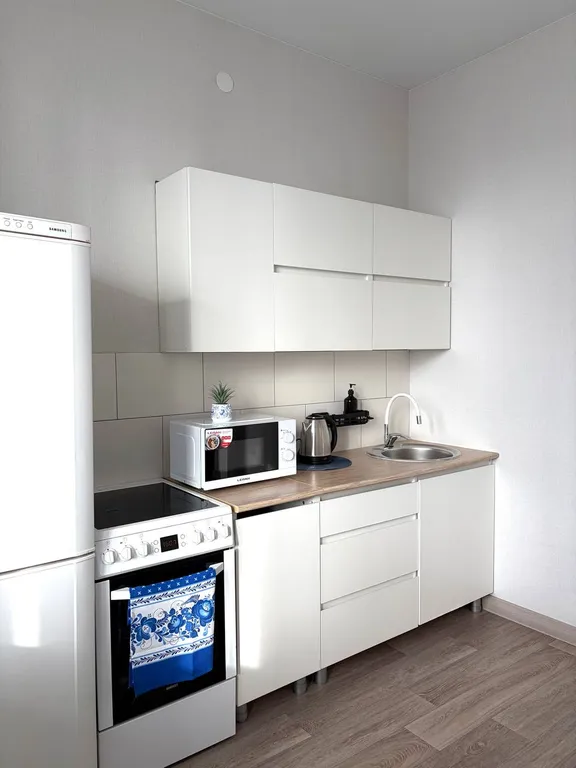 Квартира Квартира «Гжелька» рядом с ТЦ Планета — Красноярск