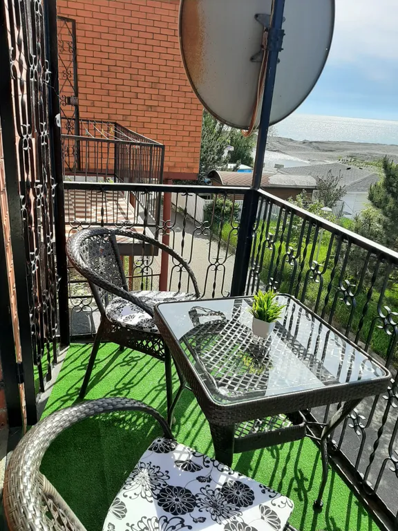 Танхаус с видом на море