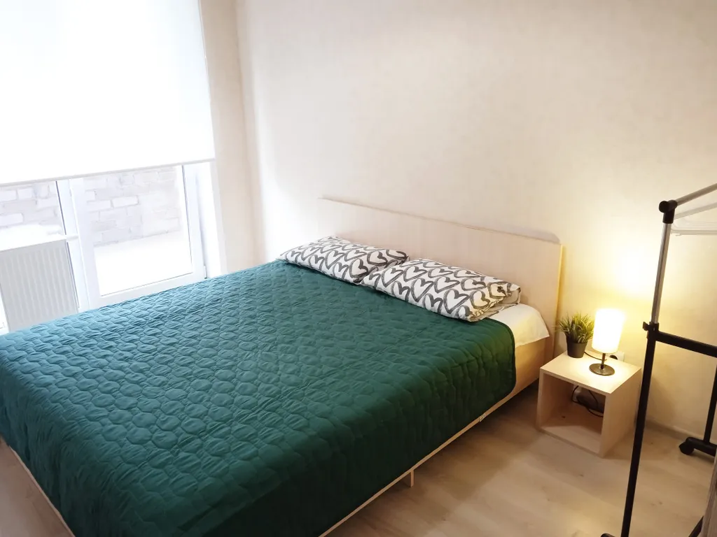 Просторная двухкомнатная квартира — аренда посуточно в Пермь