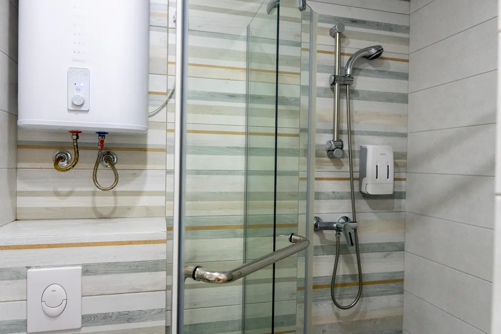 Трехместные апартаменты с балконом рядом с морем