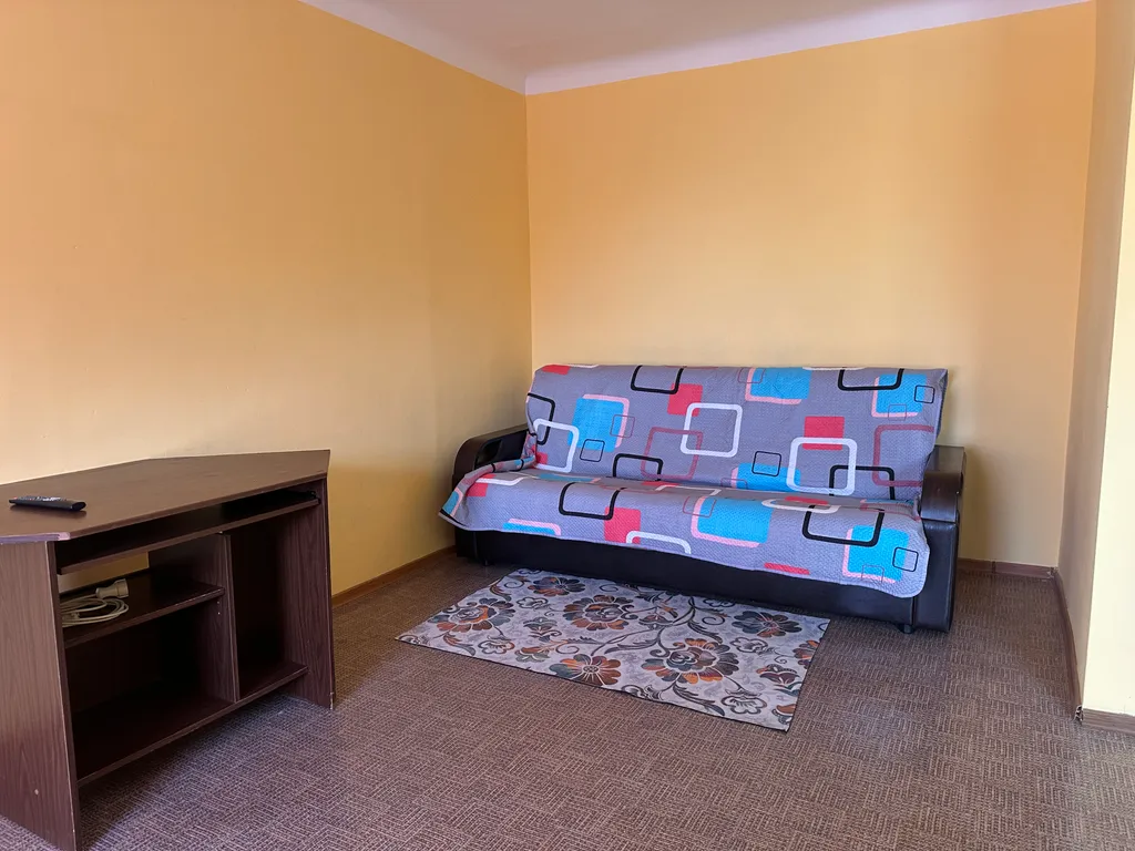 2-комнатная квартира в районе Арматурного