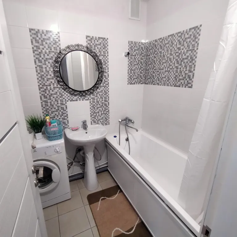 Квартира Квартира возле белой башни — Екатеринбург