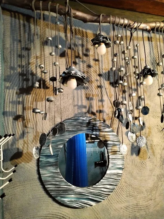 Дом в сосновом лесу