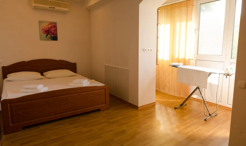 Квартира 2-комнатная Квартира — Севастополь