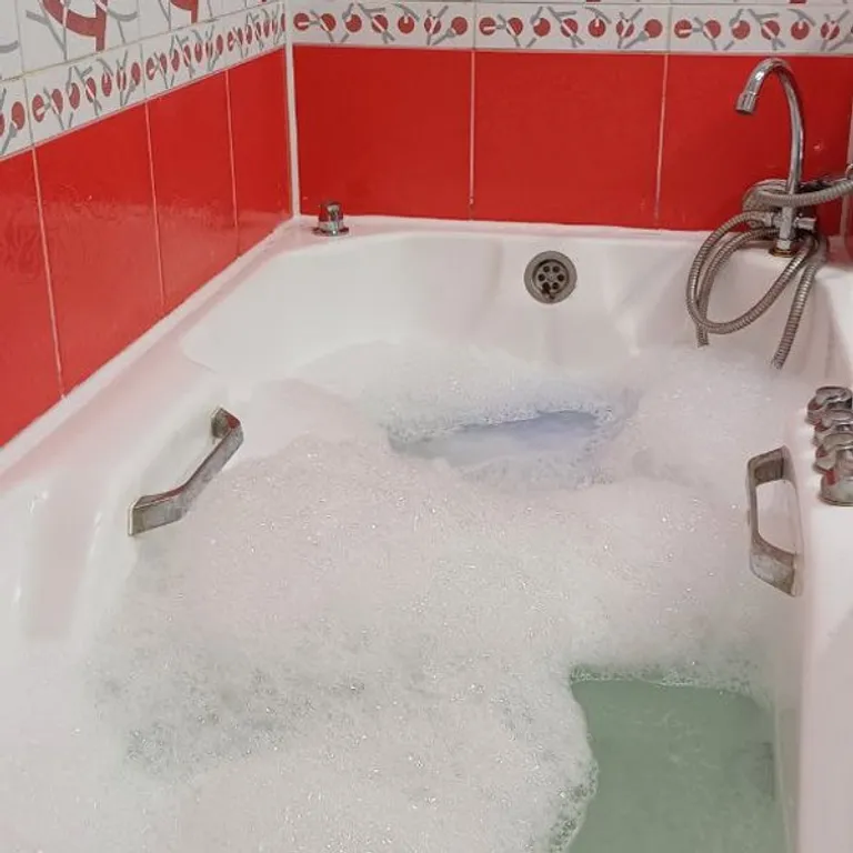 Трёхкомнатная квартира RichHouse на Новосёлов 8