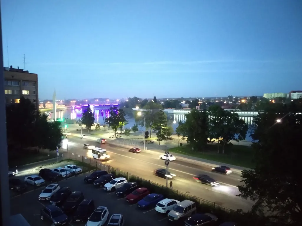 Квартира на набережной с видом на реку