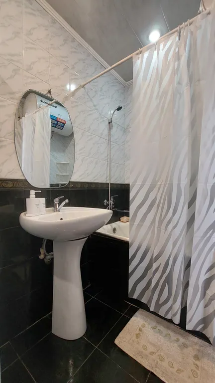 Видовая, уютная квартира на хбк