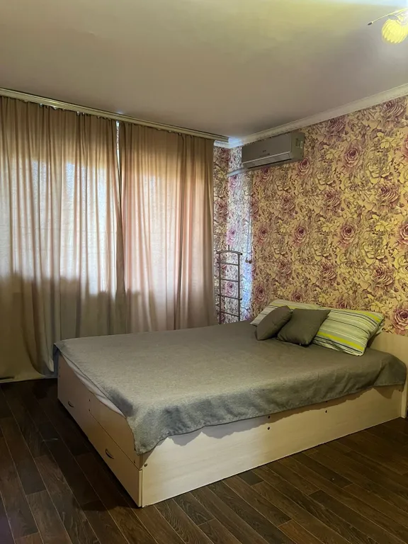 Квартира Чистая квартира после капремонта в 5 минутах от центра города — Элиста